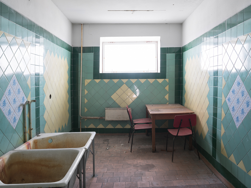 laundry 150x110