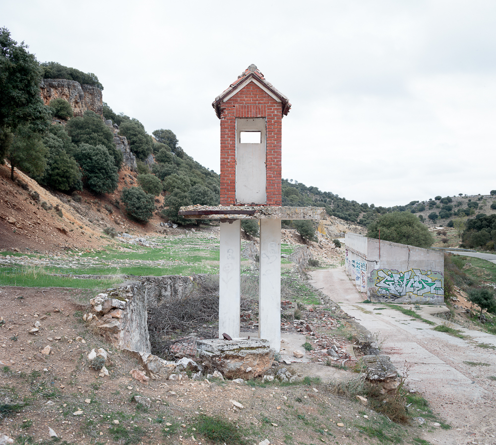 Centinel house (Aspect ratio 1,10x1)