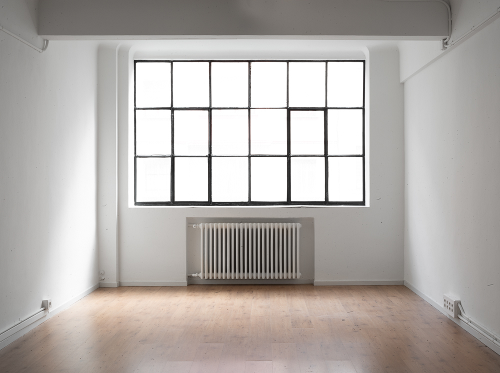 Unplugged (Aspect ratio 1,33x1)